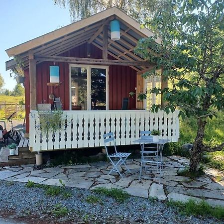 Idyllisk Minihus I Landlige Omgivelser - Med 5 Sengeplasser Og Parkering Asen Luaran gambar